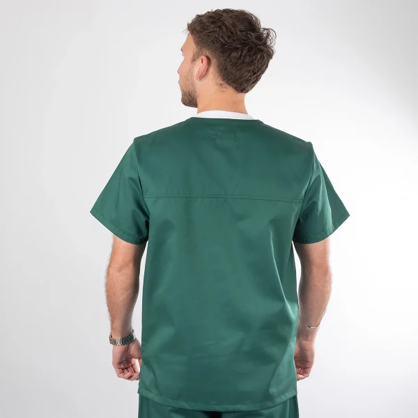 Polera Clínica en gabardina Verde Modelo Paulo
