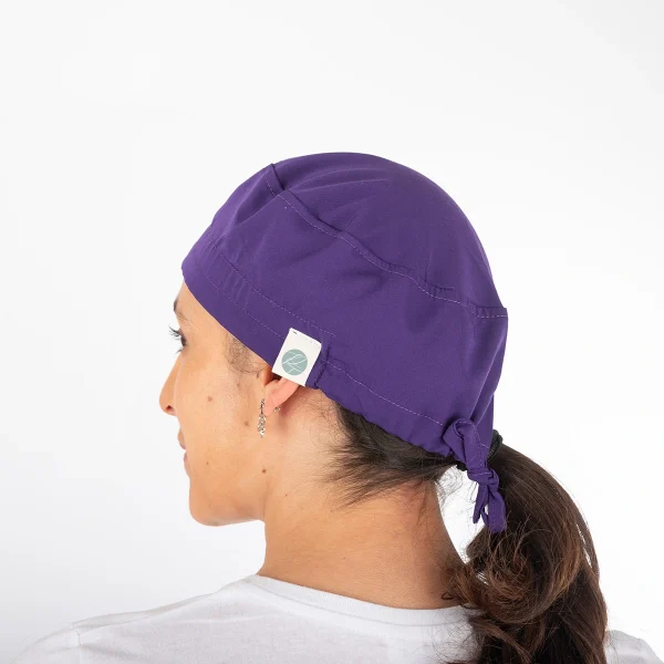 Gorro Clínico Morado Nutricionista Unisex con Amarras - Imagen 2