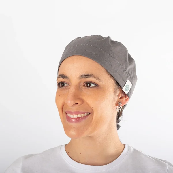 Gorro Clínico Gris Área Médica Unisex con Amarras - Imagen 3