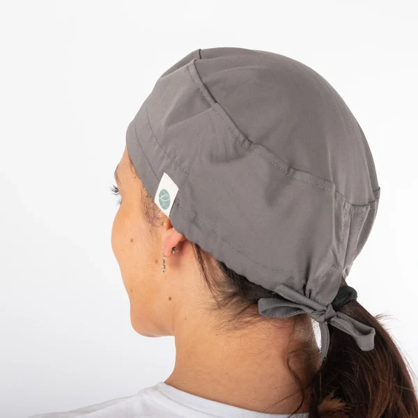 Gorro Clínico Gris Área Médica Unisex con Amarras - Imagen 2